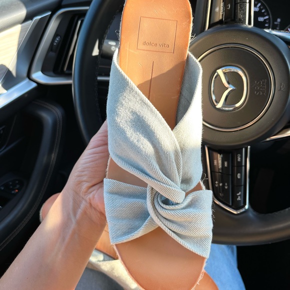 Dolce Vita Women's Light Denim Knotted Slide Wedge Sandals - Picture 12 of 16